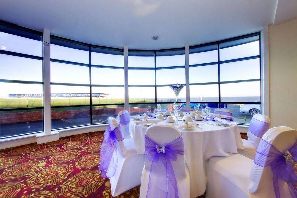Menzies Silverlink Park South Shields Bagian luar foto