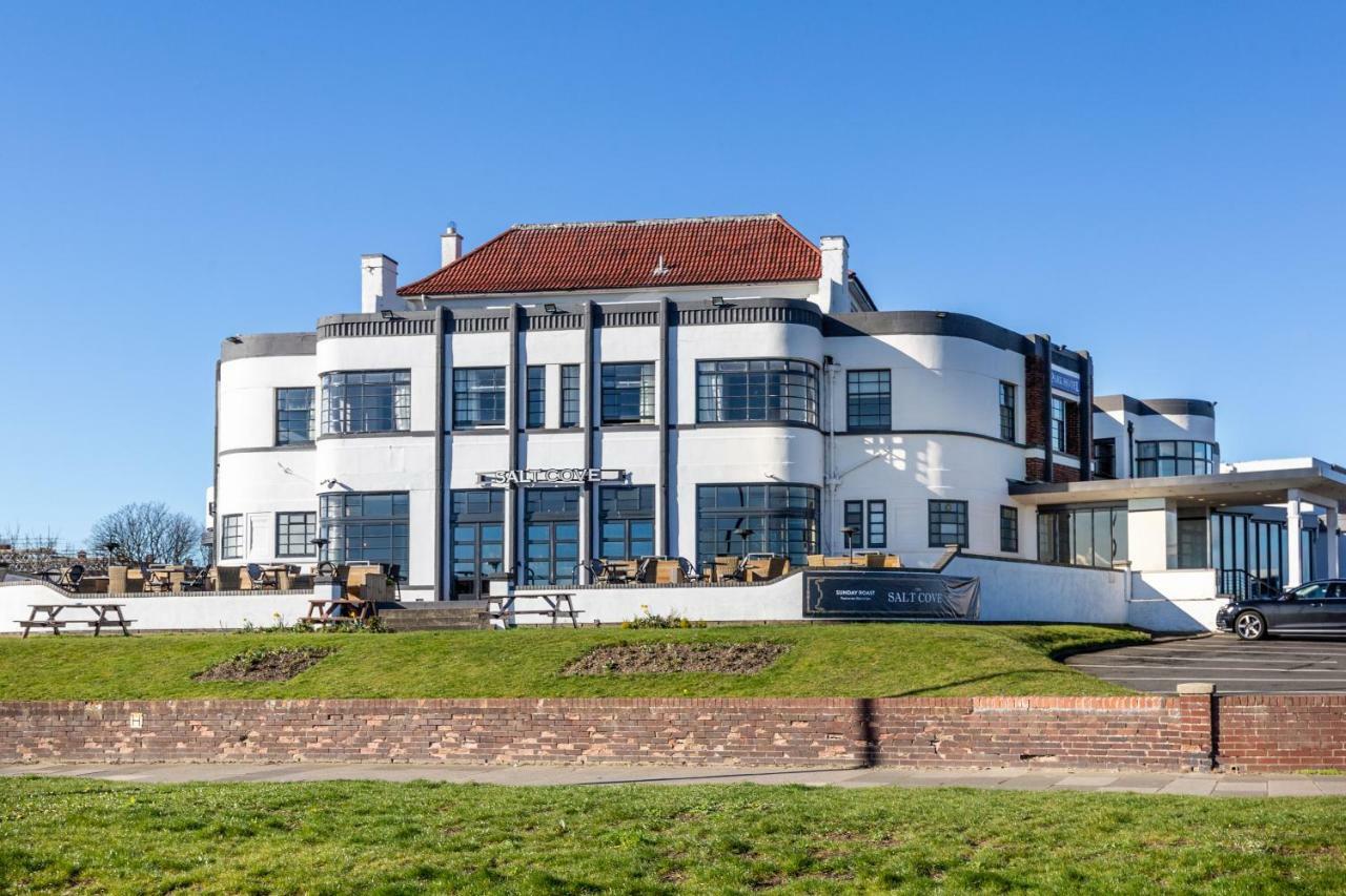 Menzies Silverlink Park South Shields Bagian luar foto